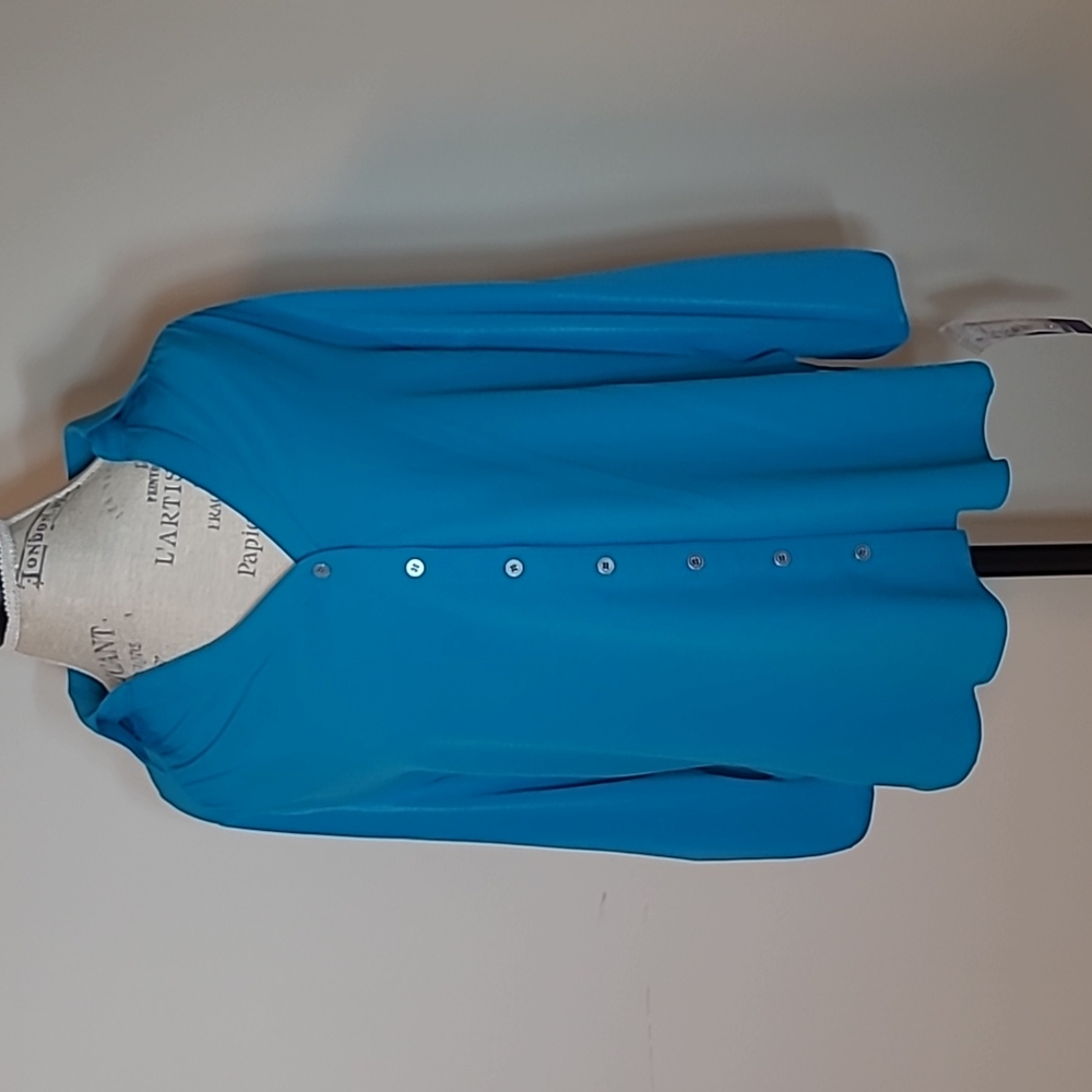 petite Blouse N.W.T womens Size Large